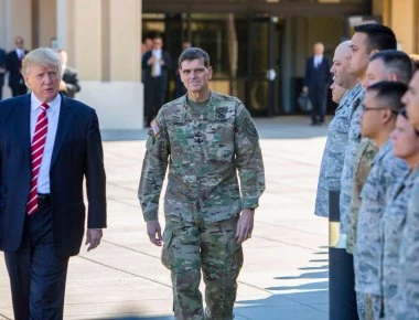 Τραμπ: «Θα πάω σε Ιράκ και Αφγανιστάν όταν το κρίνω απαραίτητο»